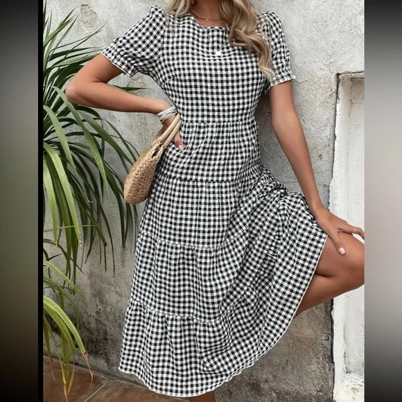 Classic Gingham Plaid Puff Sleeve Ruffle Hem Dress - Picture 4 of 6